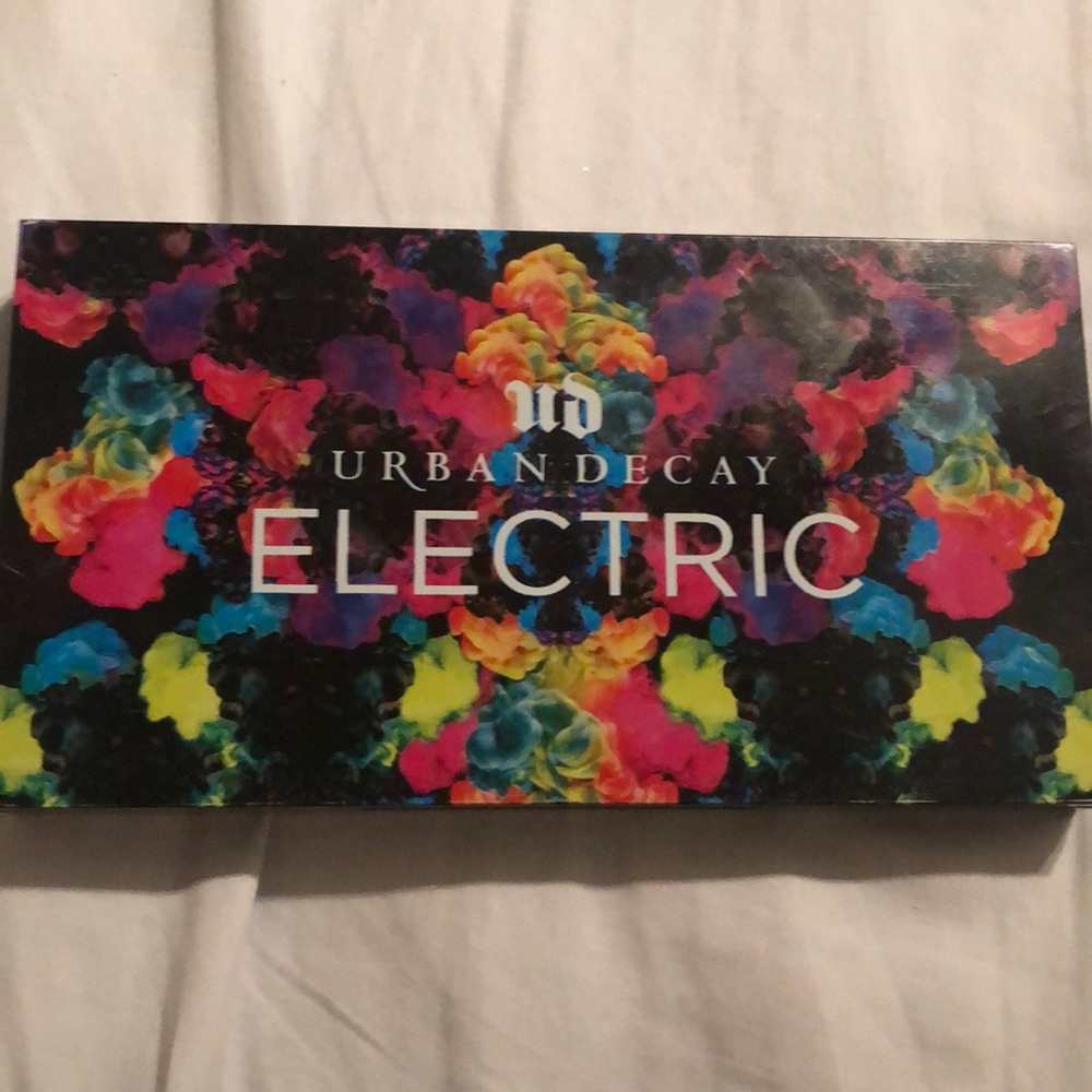 Urban Decay Electric Palette